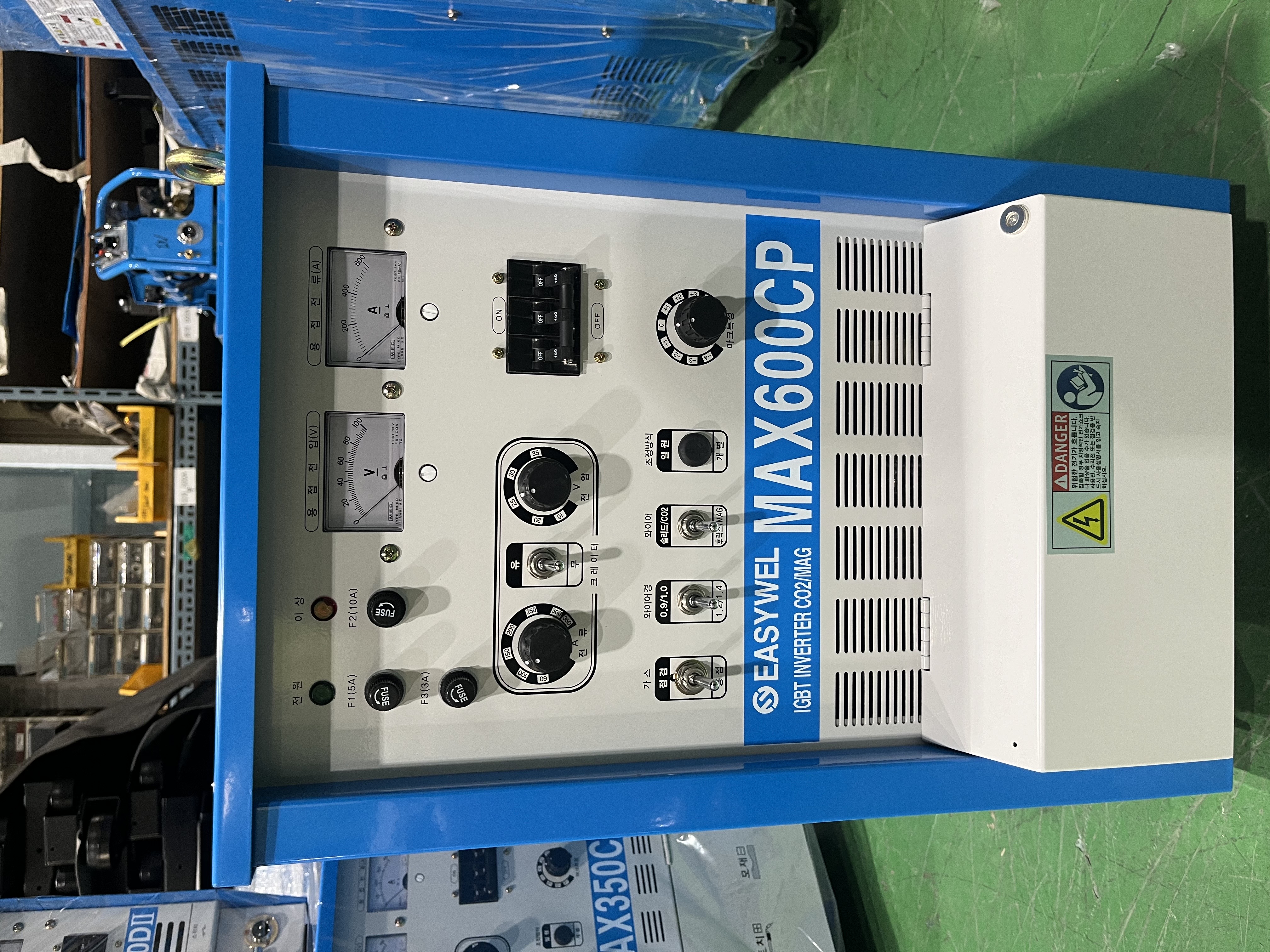 인버터 CO2 용접기 MAX 600CP