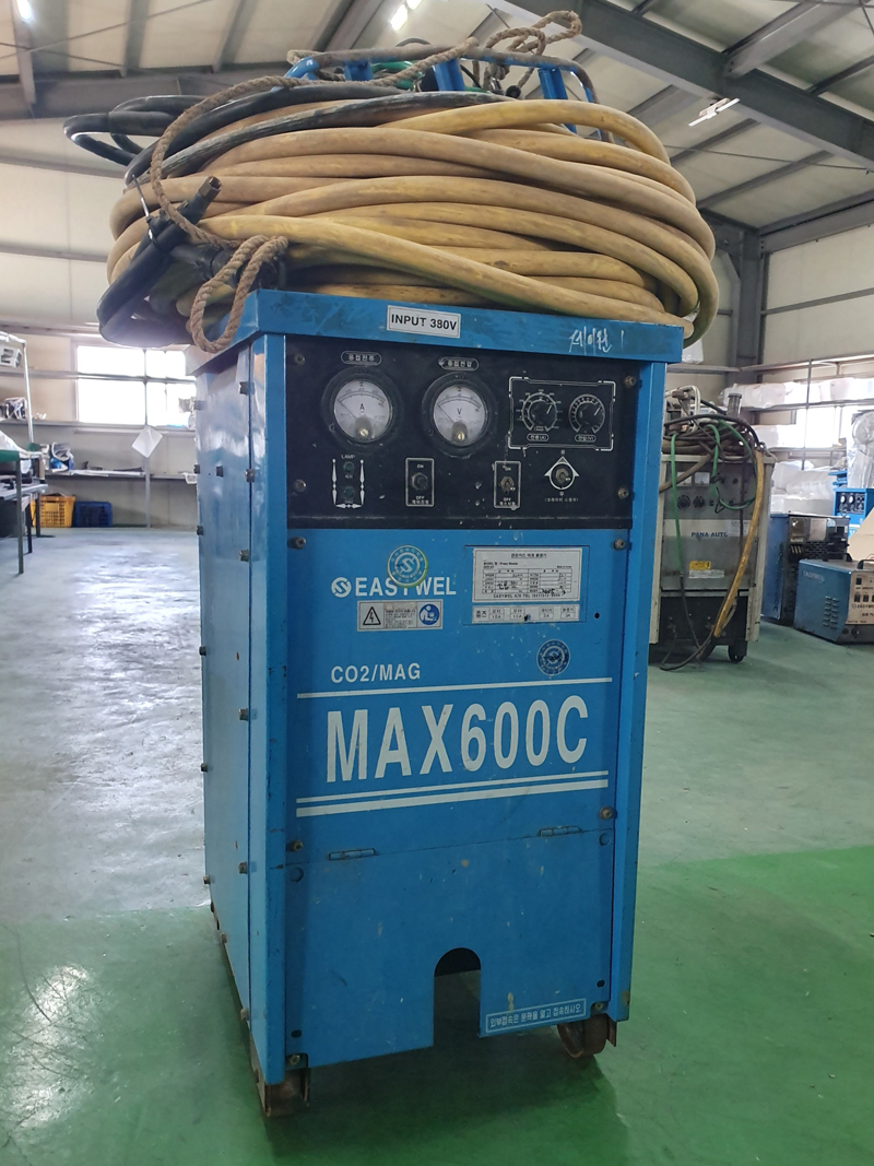 이지웰 중고용접기 MAX600C 셋트