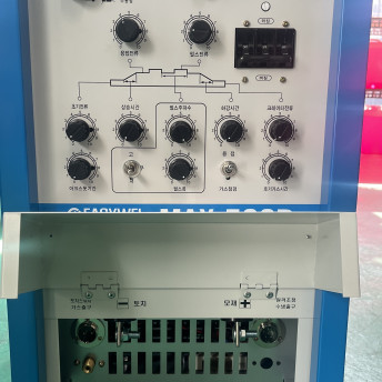 인버터 DC TIG 용접기 500D(고급형) 본체